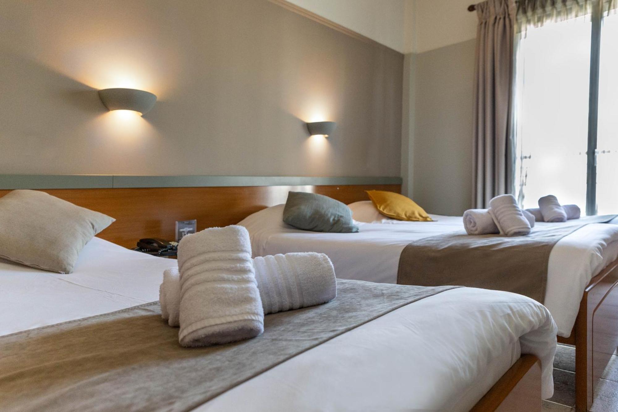 קוזאני Anesis Hotel מראה חיצוני תמונה